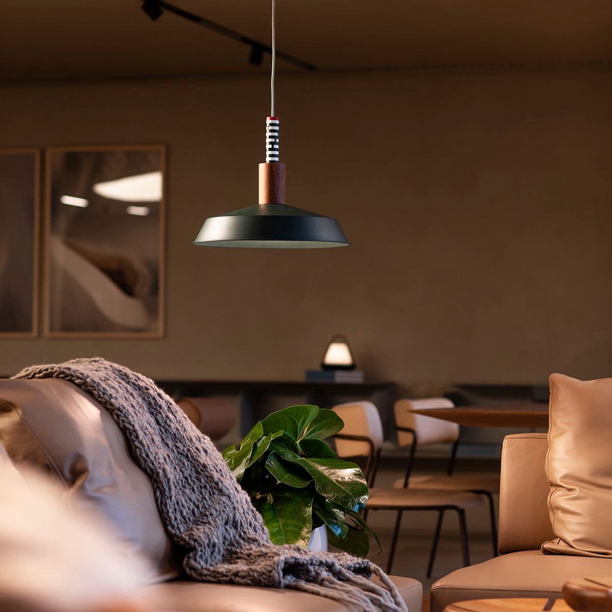 bailarina, por m.o.o.c. para lumini