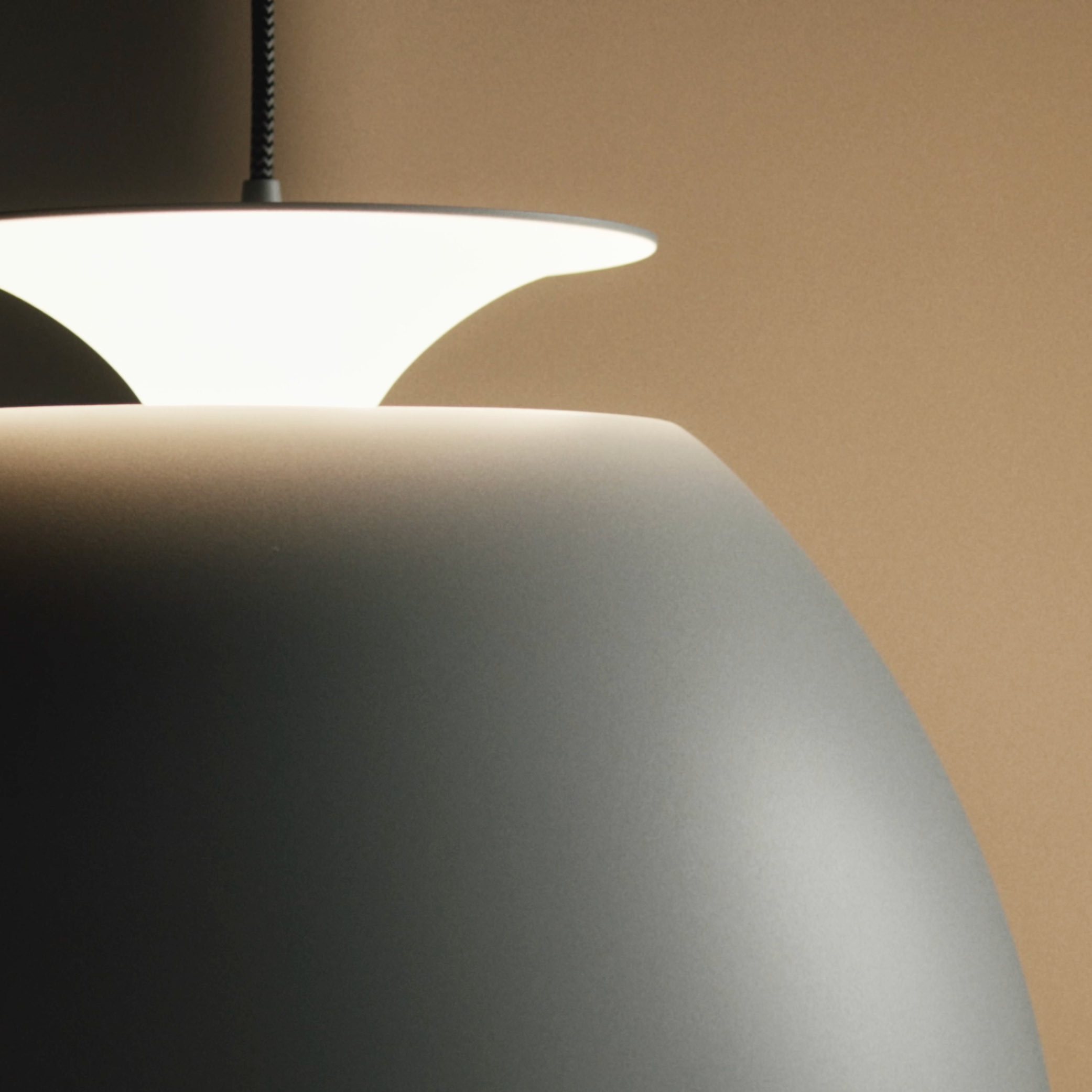 luminária bossa, por fernando prado para lumini, bossa 20 anos