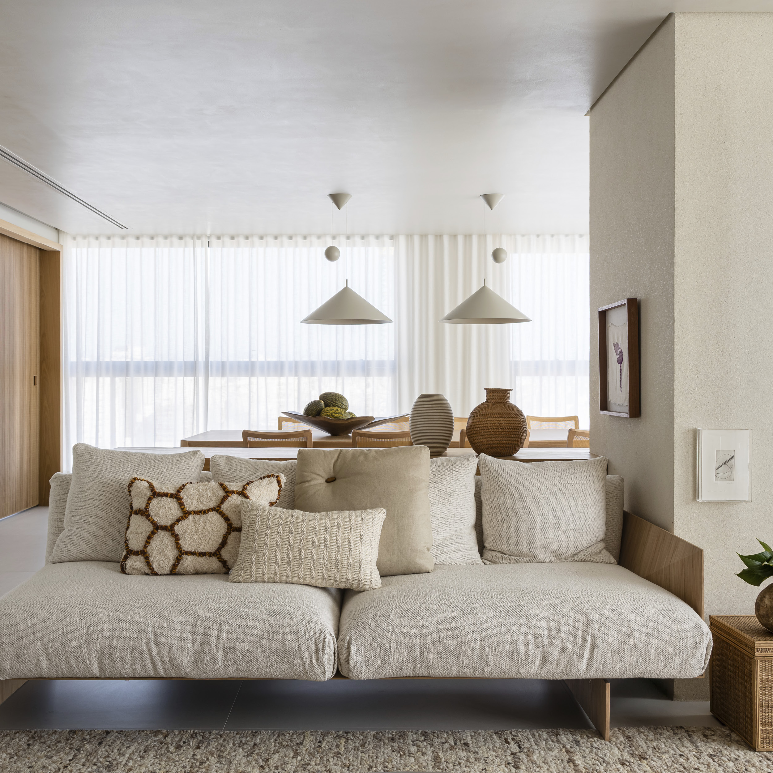 luminária pendente e-cone, por carolina maluhy para lumini