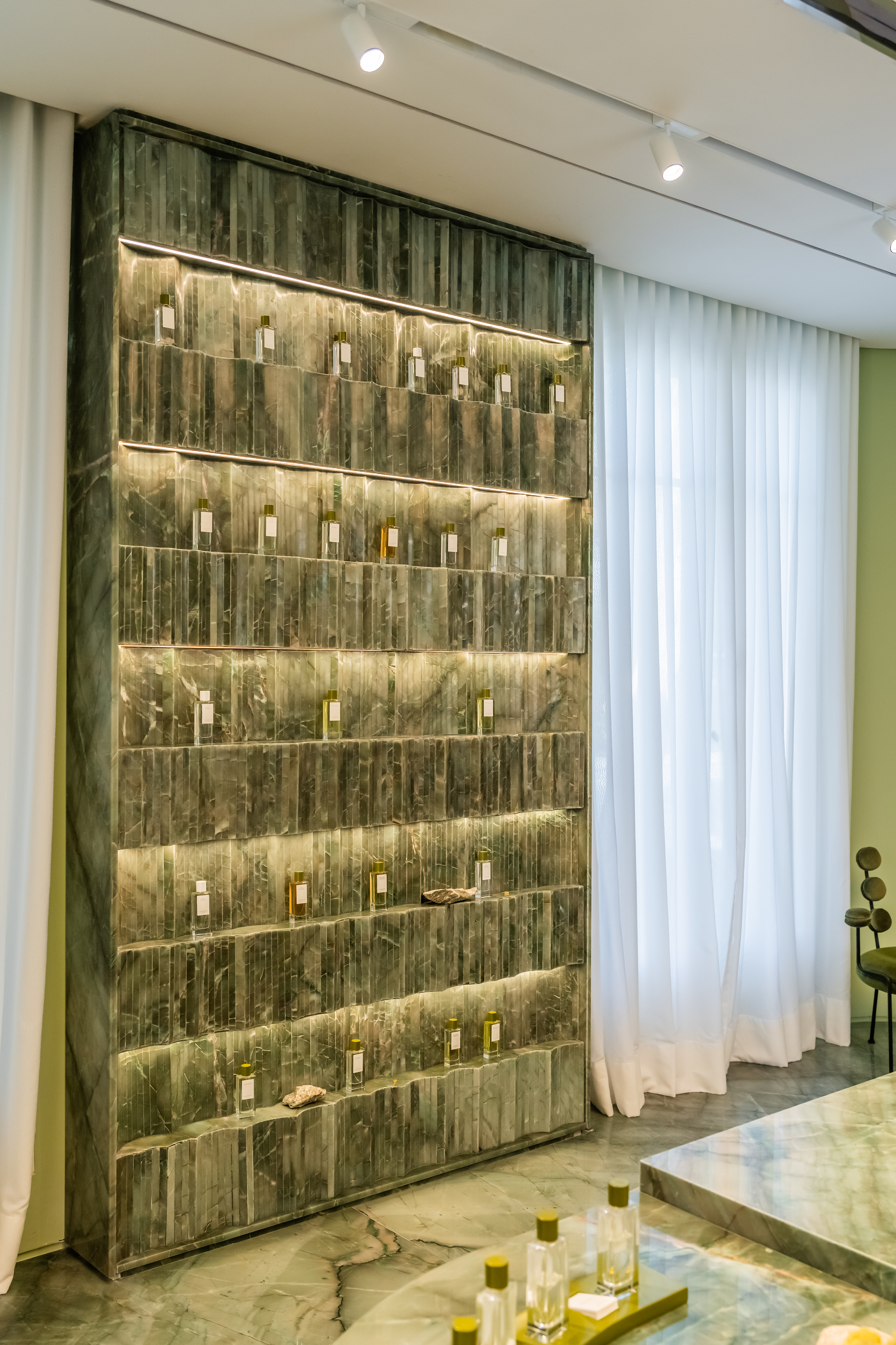 tânia bulhões, mnma studio, foco luz e desenho