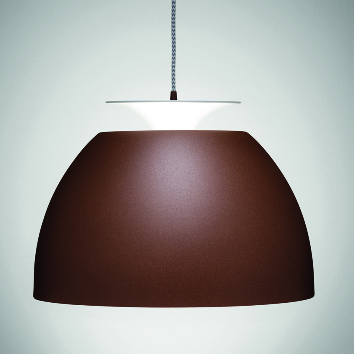 foto_luminaria-big-bossa-s-marrom-corten-02.jpg