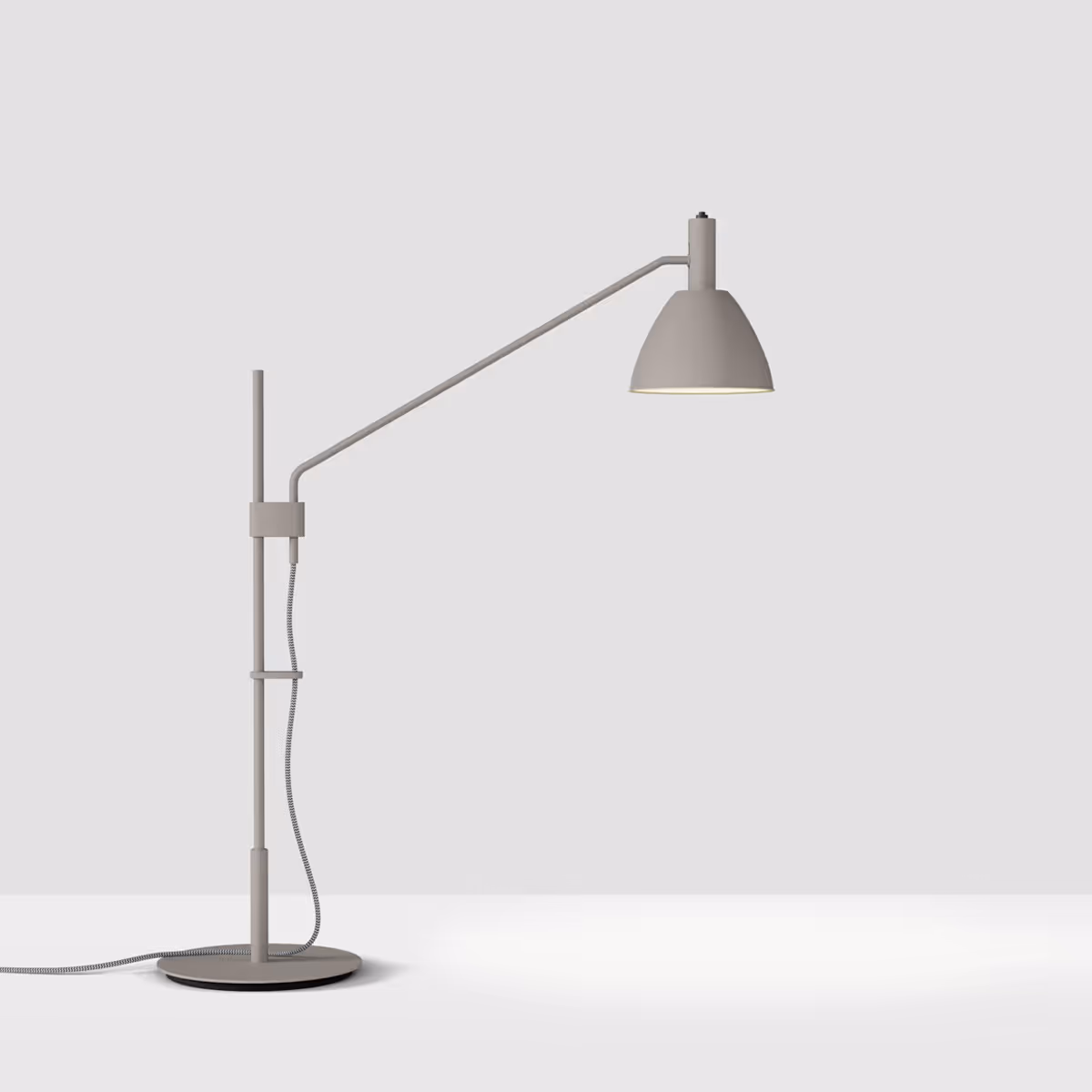 foto_luminaria-mini-bauhaus-90-t-cinza-areia